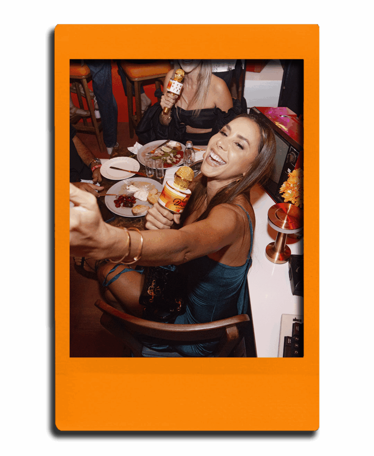 POLAROID NARANJA 4