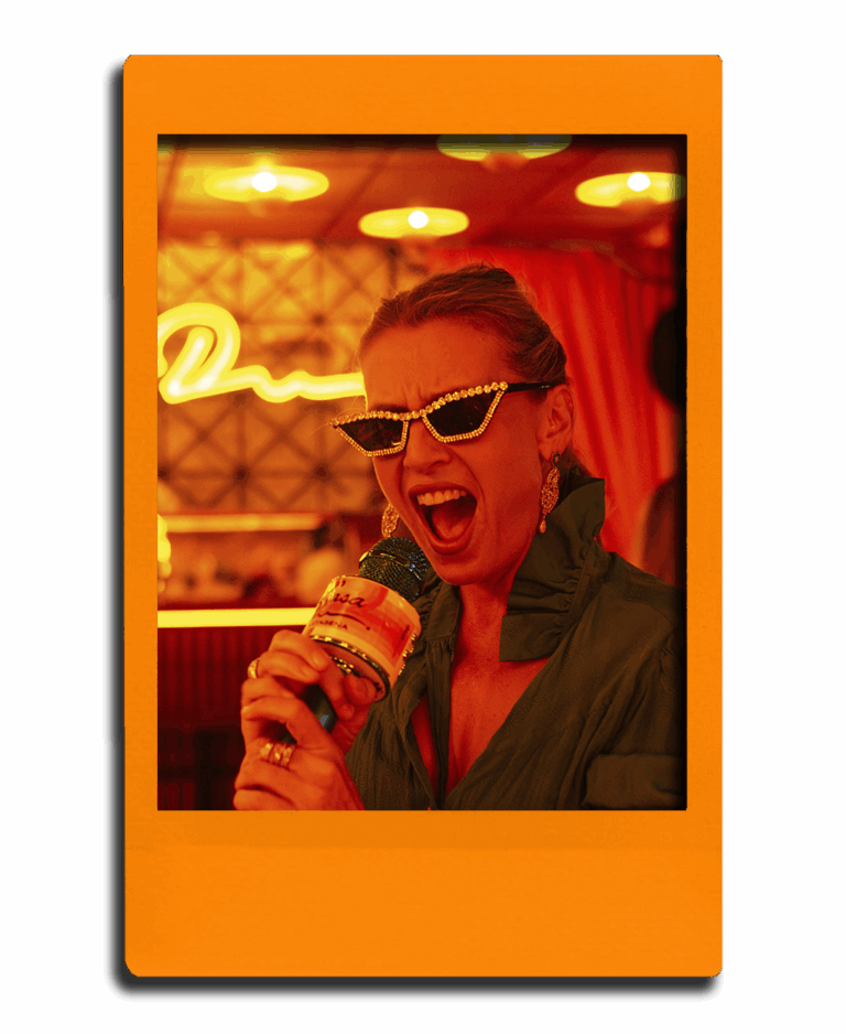 POLAROID NARANJA 6